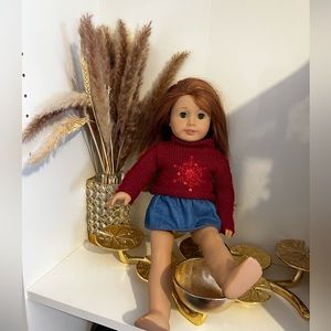 AMERICAN GIRL DOLL